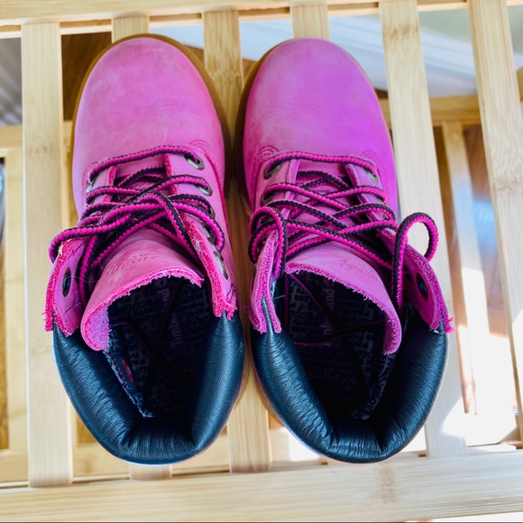 TIMBERLAND Pink Boots Susan Komen Limited Edition Kids 11 Leather Barbiecore - Picture 14 of 14